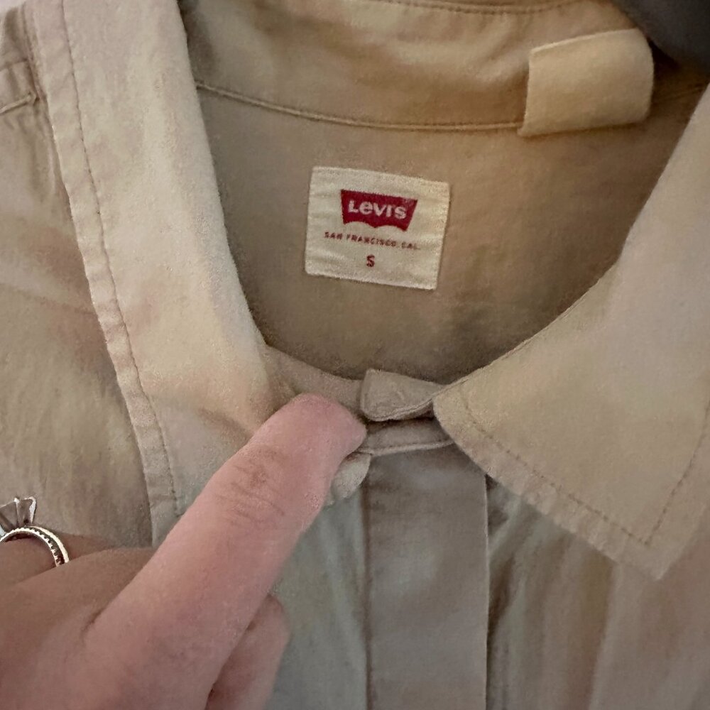 Levis Button Down - image 3